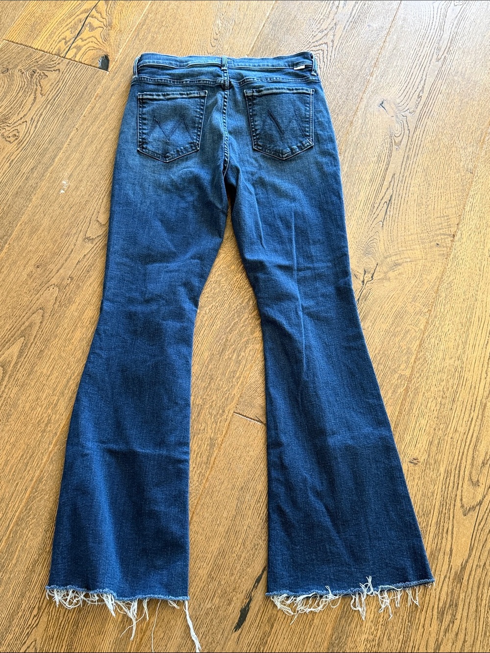 MOTHER thee weekender fray Jeans wash heirloom 30 - Picture 3 of 8